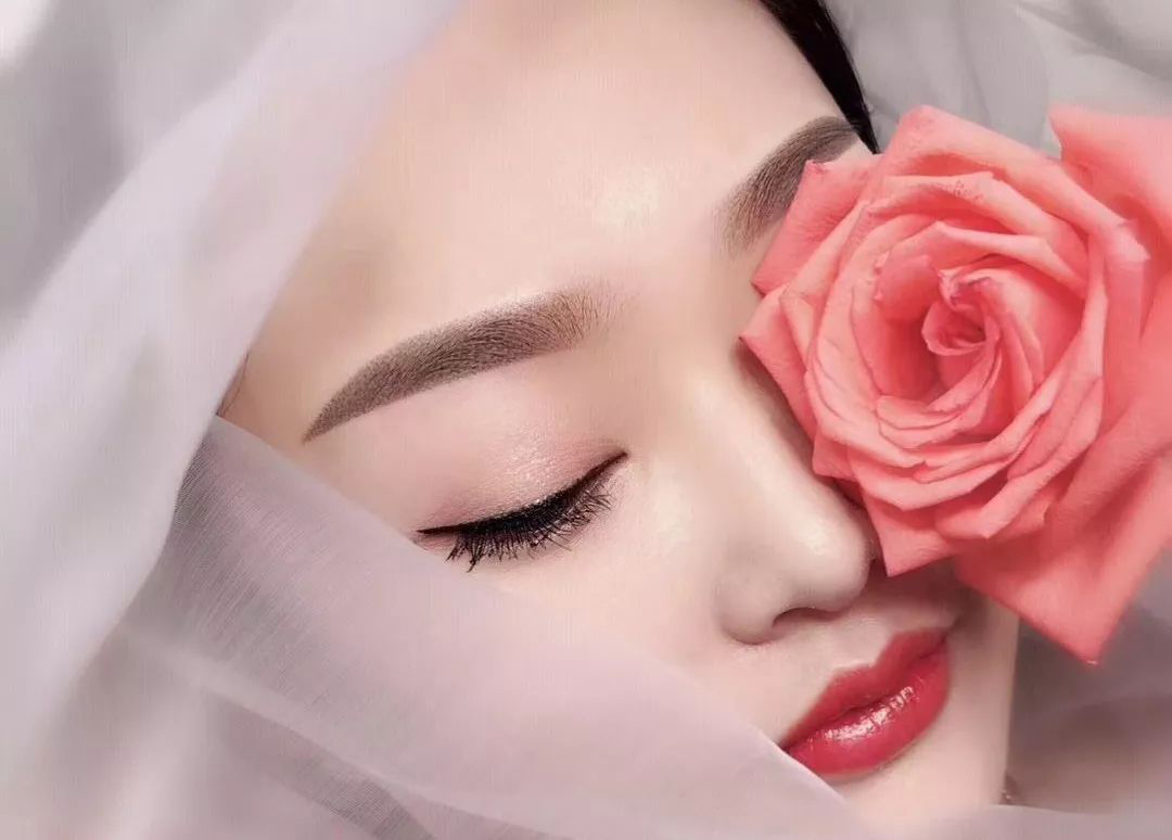 山西太原亞美風(fēng)尚做的韓式半永久眉毛怎么樣